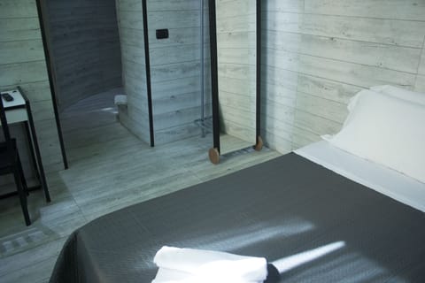 Double or Twin Room | In-room safe, desk, free WiFi, bed sheets