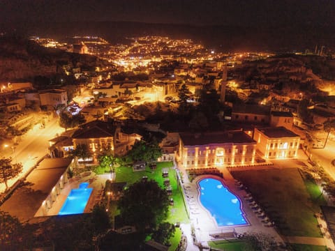 2 outdoor pools, pool umbrellas, sun loungers