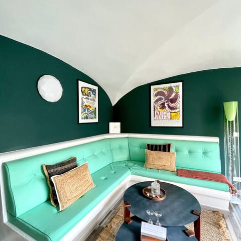 Luxury Suite, 1 Bedroom, Hot Tub | Premium bedding, minibar, in-room safe, individually decorated