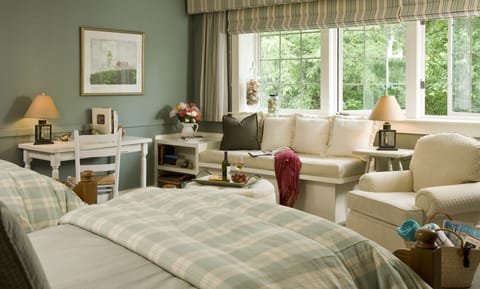 Standard Room, 2 Queen Beds, Fireplace | Premium bedding, down comforters, individually decorated