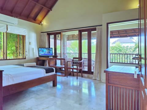 Deluxe Villa, Multiple Bedrooms, Pool View, Garden Area | Premium bedding, minibar, in-room safe, individually decorated