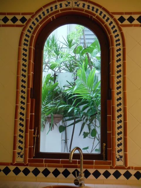 Basic Apartment, Private Bathroom | Private kitchen | Fridge, microwave, stovetop, coffee/tea maker