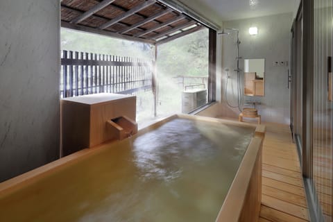 Japanese Style Room with Relaxing Bathtub - HATSUNE, Non-smoking | Bathroom | Free toiletries, hair dryer, slippers, bidet