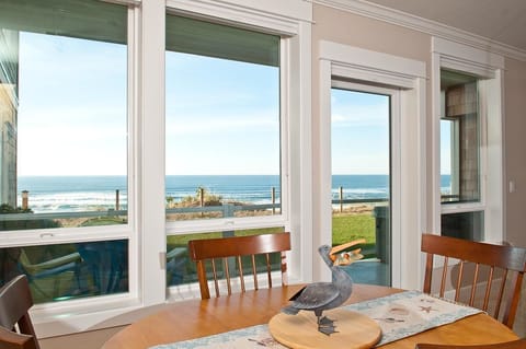 Condo, 2 Bedrooms, Ocean View, Beachfront | View from room