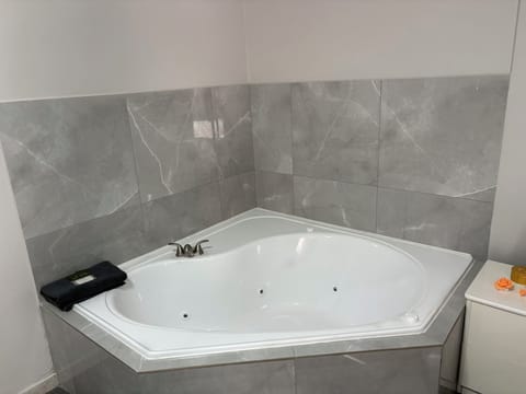 Romantic Room, 1 Bedroom | Living area | 47-inch LED TV with cable channels