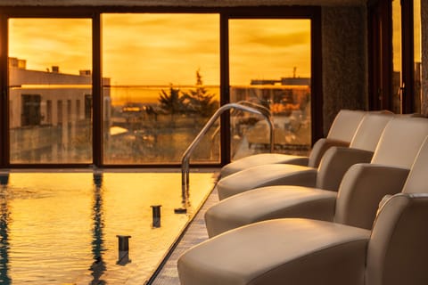 Seasonal outdoor pool, open 8:00 AM to 8:00 PM, sun loungers