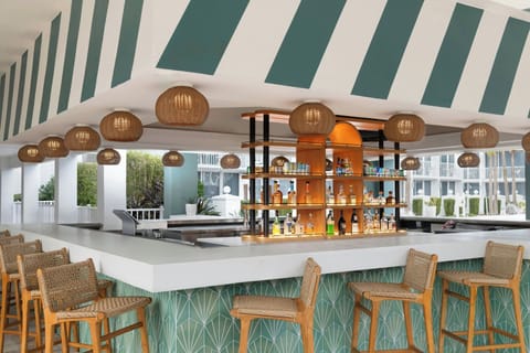Poolside bar
