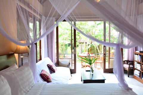Family Suite, 2 Bedrooms, Refrigerator, Garden View | 1 bedroom, Egyptian cotton sheets, premium bedding, pillowtop beds