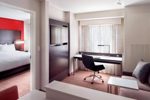 In-room safe, desk, laptop workspace, iron/ironing board