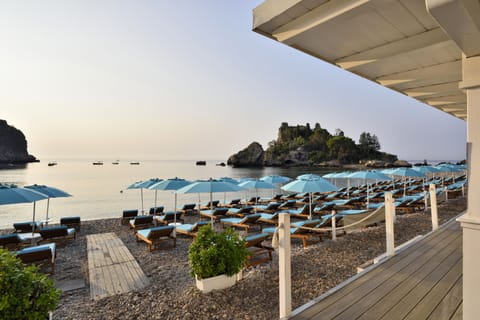 Beach bar
