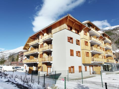 Holiday Home Exterior [winter]