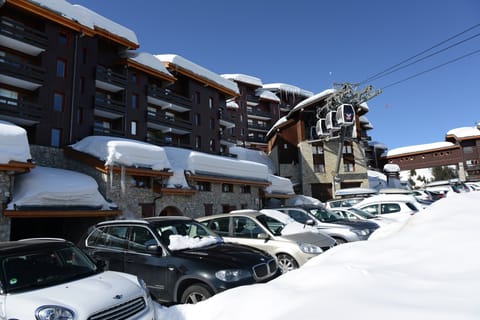 Holiday Home Exterior [winter]