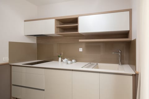 Penthouse, Terrace, Sea View | Private kitchen | Coffee/tea maker, electric kettle