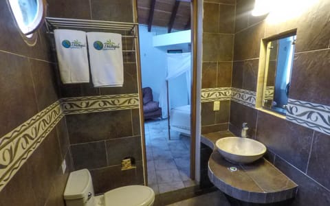 Basic Double Room 1  | Bathroom | Shower, free toiletries, hair dryer, towels