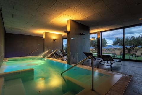 Sauna, steam room, Turkish bath, body treatments, prenatal massages