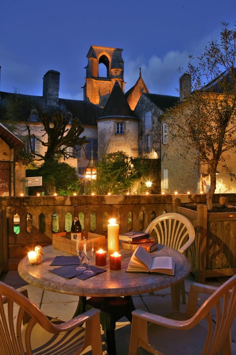 Classic Double Room, 1 Queen Bed, Terrace (2 Pers La Boetie) | View from room
