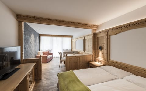 Standard Room (Alpin) | In-room safe, individually decorated, individually furnished