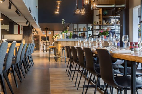 Dinner served, international cuisine