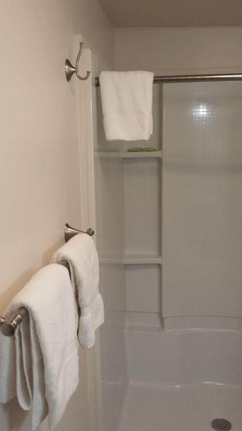 Free toiletries, towels, soap, shampoo