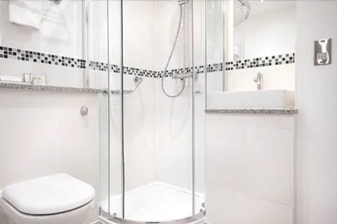 Free toiletries, hair dryer, towels