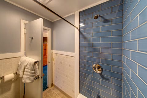 Room, 2 Queen Beds | Bathroom shower