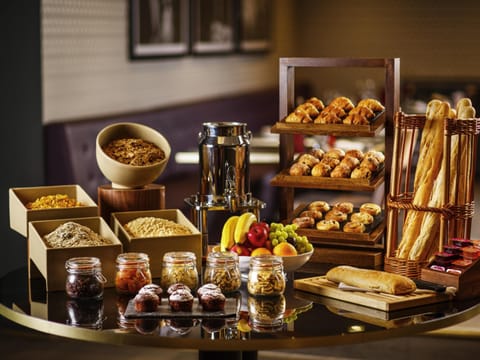 Daily buffet breakfast for a fee