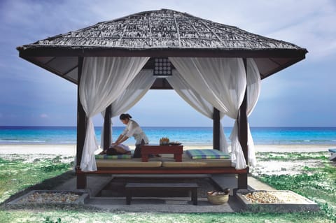 Beach massages