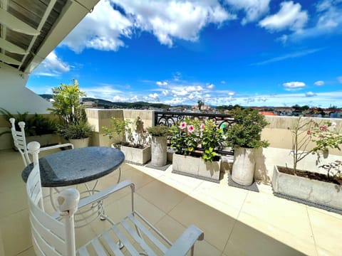 Suite Double Room | Terrace/patio