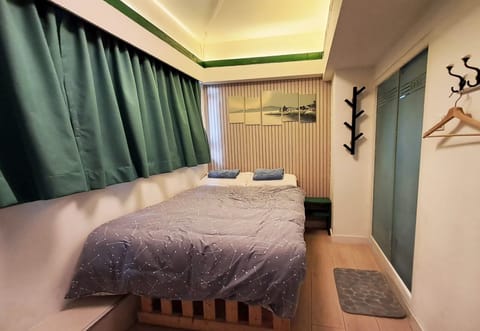 Double Bed Room | Free WiFi, bed sheets, wheelchair access