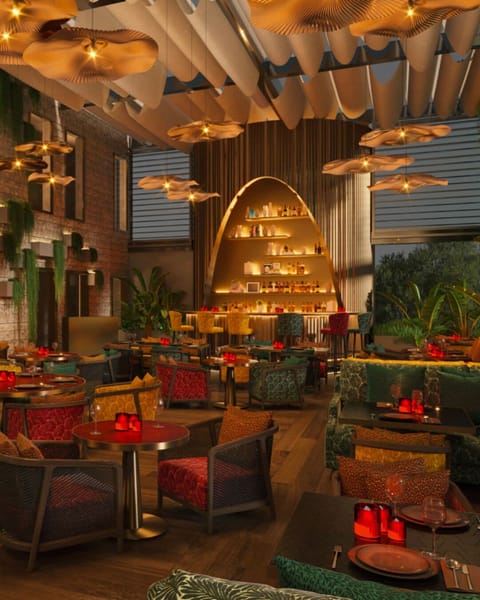 4 restaurants; breakfast, lunch, and dinner served