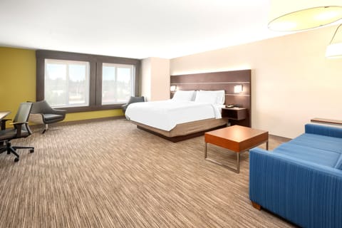 In-room safe, desk, iron/ironing board, cribs (surcharge)