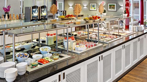 Daily buffet breakfast for a fee