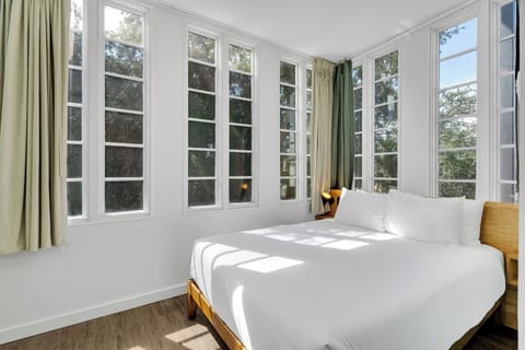 Signature Room, 2 Queen Beds | Soundproofing, free WiFi, bed sheets