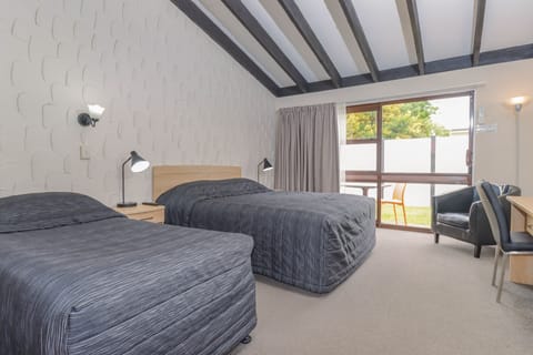 Standard Studio, Multiple Beds, Non Smoking (Studio, beverage making) | Premium bedding, individually decorated, iron/ironing board, travel crib