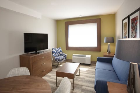 In-room safe, desk, laptop workspace, blackout drapes