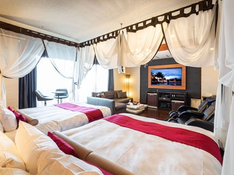 Royal garden type (smoking) | Individually decorated, individually furnished, soundproofing, free WiFi