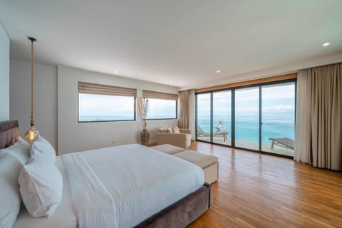 Namaskar Villa - Five-bedroom Villa With Private Pool And Sea View | Minibar, in-room safe, individually decorated, individually furnished