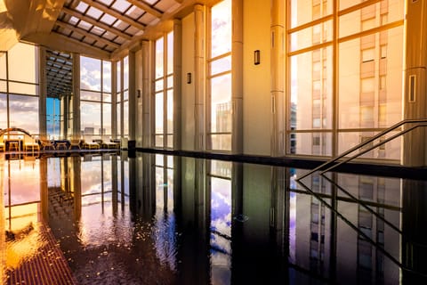 Indoor pool, seasonal outdoor pool, free cabanas, pool umbrellas
