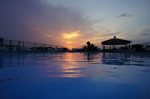 Seasonal outdoor pool
