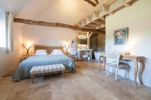 Double Room, Private Bathroom (Chambre 3) | Premium bedding, individually decorated, individually furnished, desk