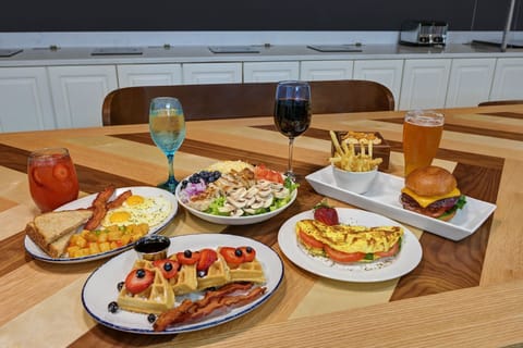 Breakfast and dinner served, American cuisine