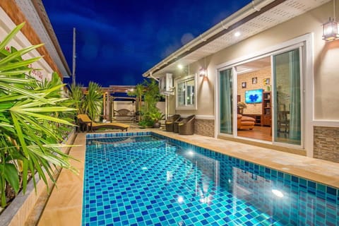 3 Bedroom Pool Villa | Terrace/patio