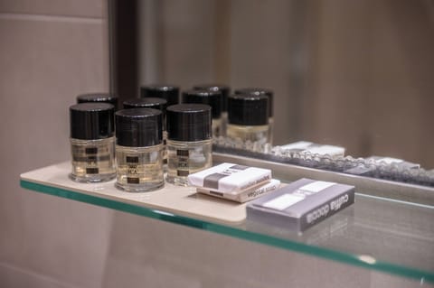 Free toiletries, hair dryer, bidet, towels