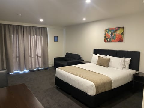 Studio | In-room safe, soundproofing, iron/ironing board, free WiFi
