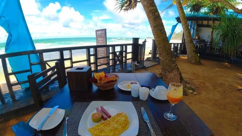 Daily English breakfast for a fee