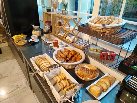 Continental breakfast for a fee