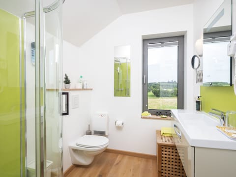 Panoramic Twin Room, Balcony | Bathroom | Shower, rainfall showerhead, free toiletries, hair dryer