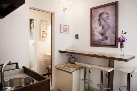 Classic Garden Room | Egyptian cotton sheets, premium bedding, down comforters