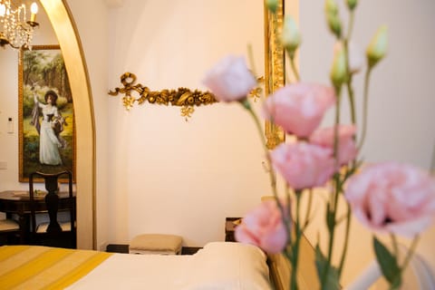 Room (Prestige) | Egyptian cotton sheets, premium bedding, down comforters