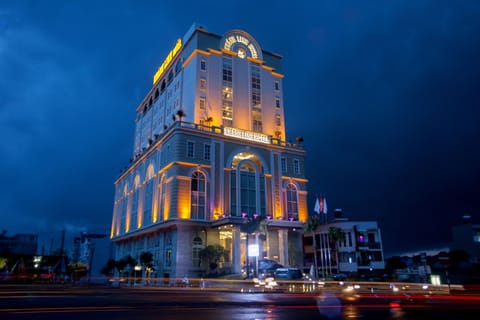 Front of property - evening/night
